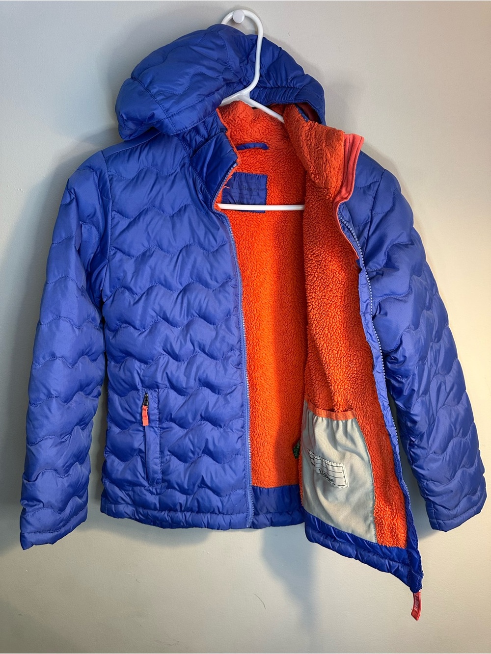 Ll Bean Down puffer Jacket with blue and coral Sherpa Lining size Medium 10-12